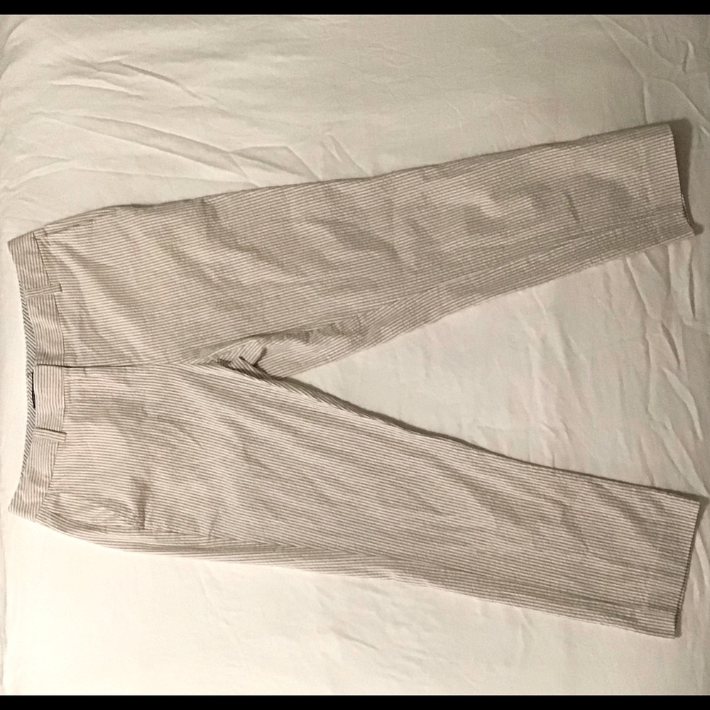 Lands end beige striped pants in woman’s size 4